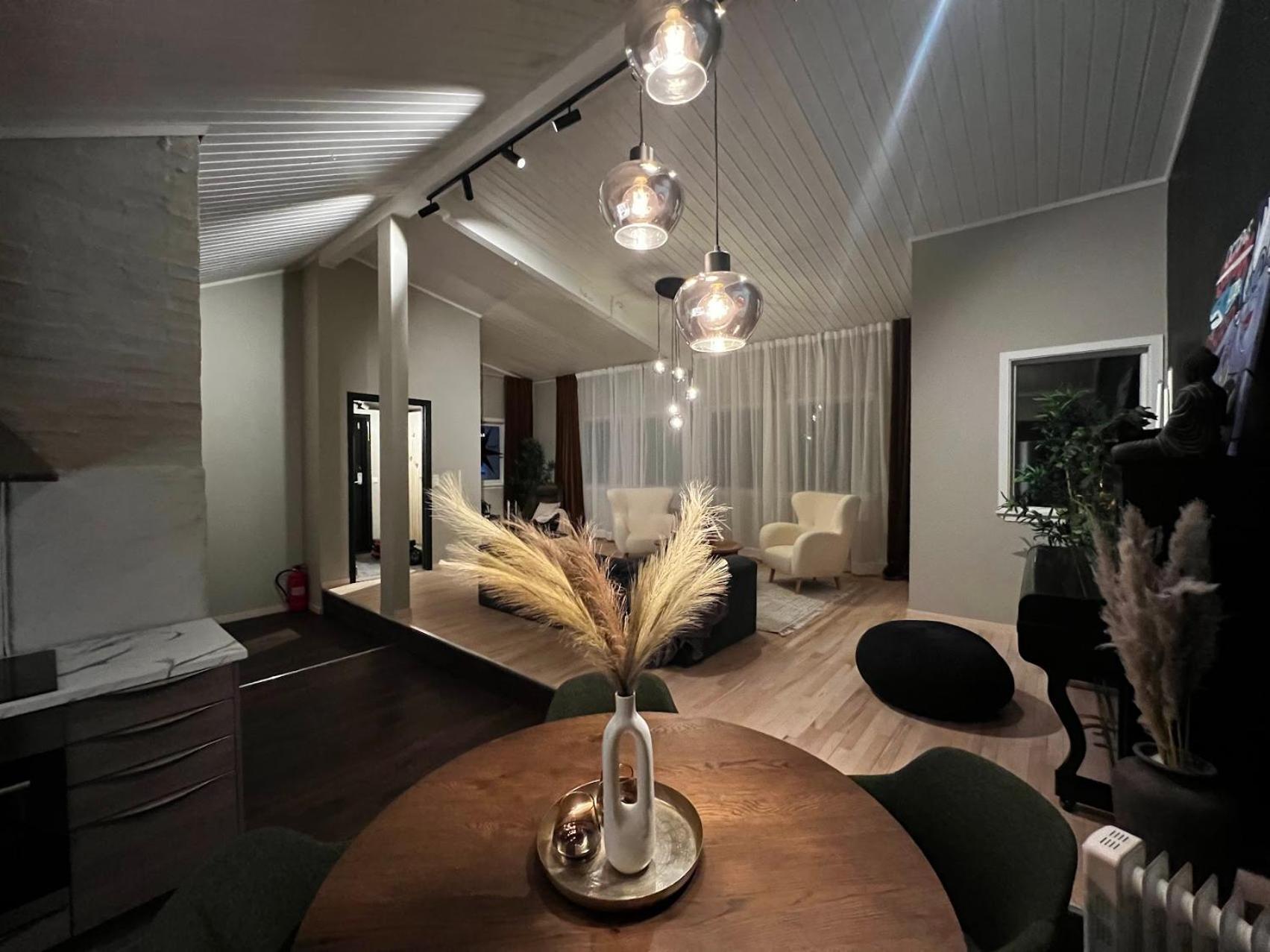 Lägenhet Charming Loft Retreat On Tromso's Historic Main Street: 3-minute Stroll To Square